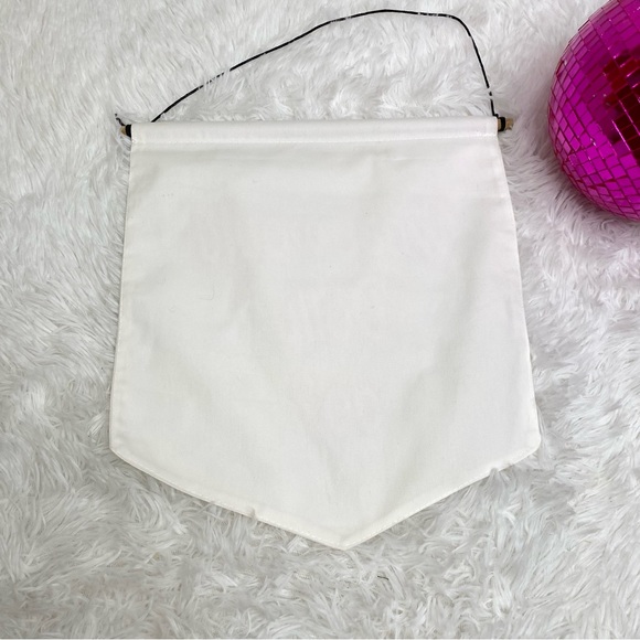 “What Would Dolly Do?” Wall Banner Pennant Room Decor - Picture 3 of 3